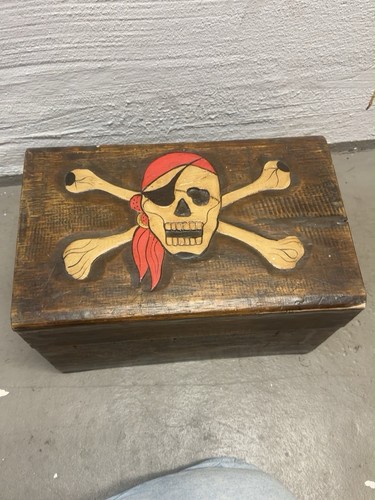 Piraten schatztruhe holz - schatztruhe,